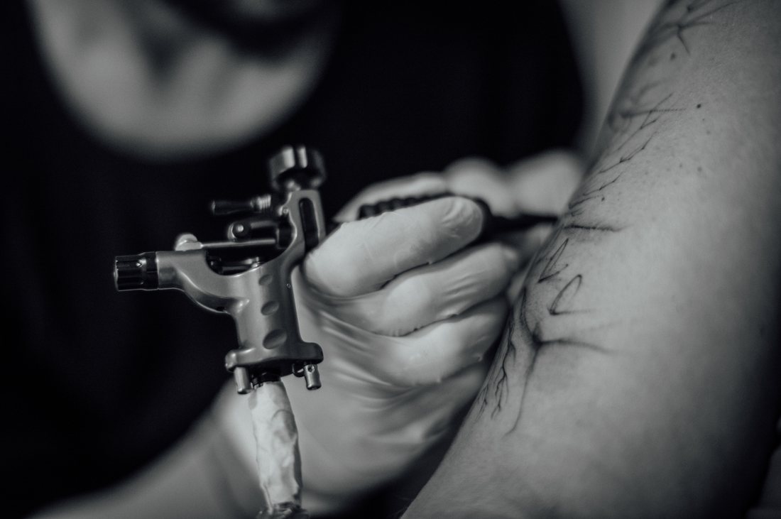 Tattoo machine close-up